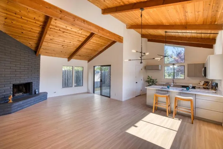 120 Grant Street, Santa Cruz, California 95060