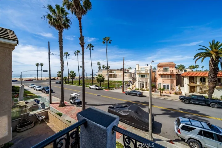 116 11th, Huntington Beach, California 92648