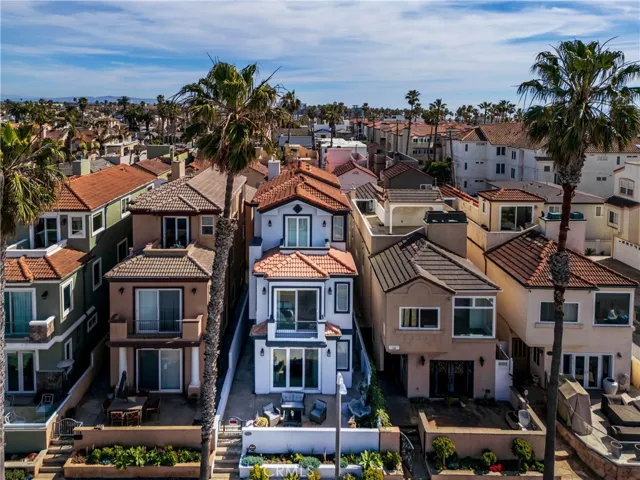 116 11th, Huntington Beach, California 92648