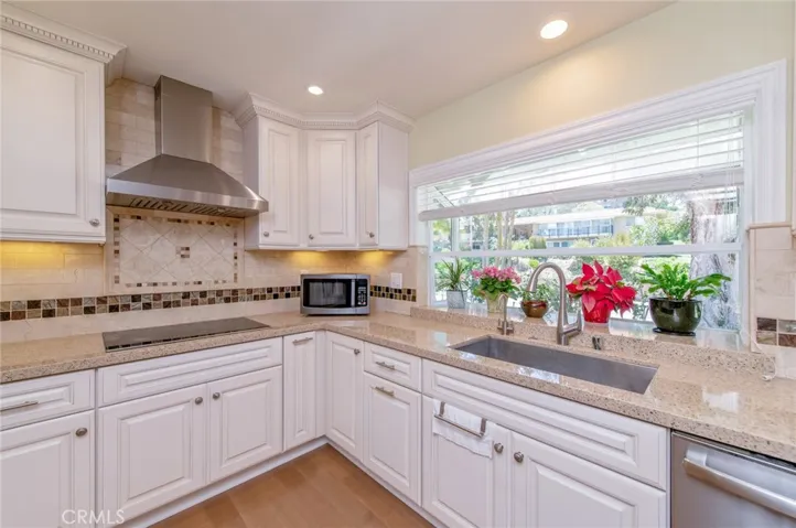 5019 Jardin, Laguna Woods, California 92637