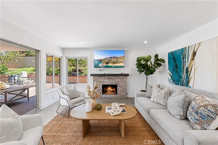 5195 Vista Montana, Yorba Linda, California 92886