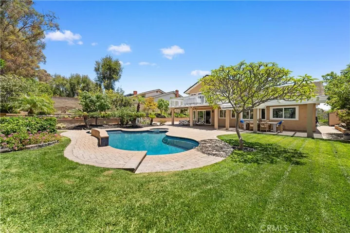 5195 Vista Montana, Yorba Linda, California 92886