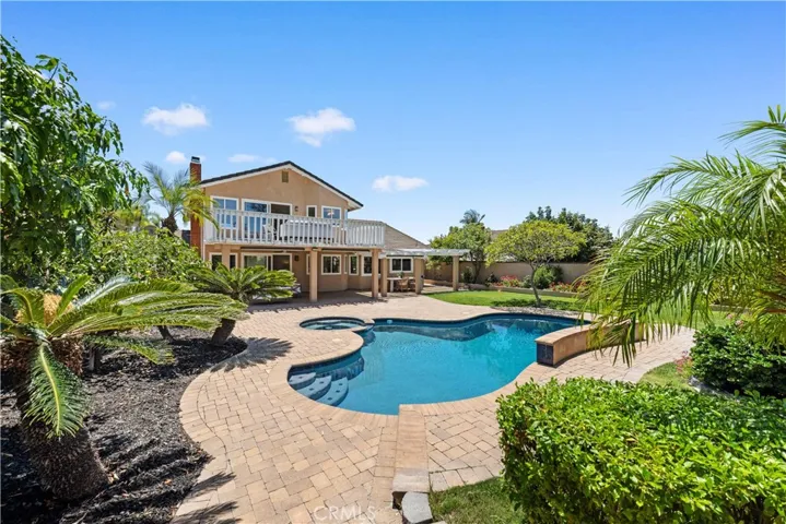5195 Vista Montana, Yorba Linda, California 92886