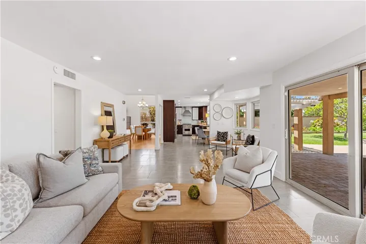 5195 Vista Montana, Yorba Linda, California 92886