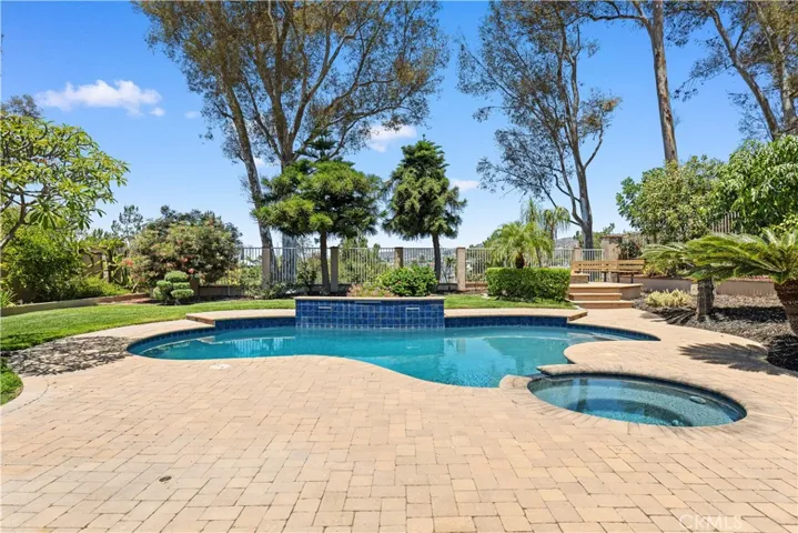 5195 Vista Montana, Yorba Linda, California 92886