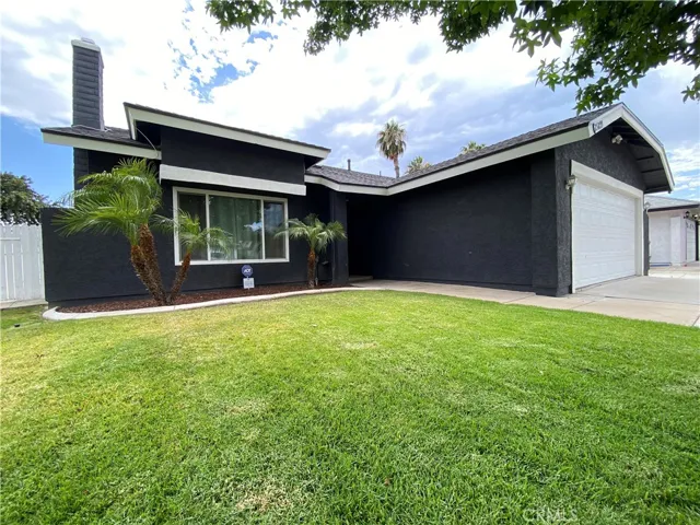 25899 Casa Fantastico Drive, Moreno Valley, California 92551