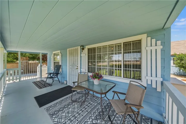 675 De Anza, San Jacinto, California 92583