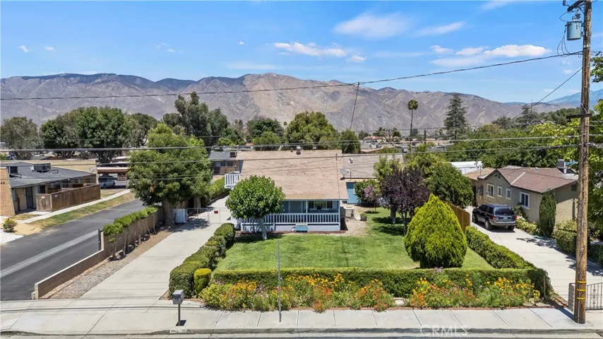 675 De Anza, San Jacinto, California 92583