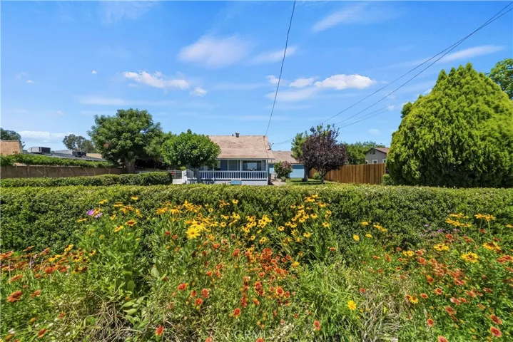 675 De Anza, San Jacinto, California 92583