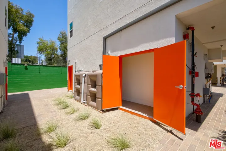 233 N Chicago Street, Los Angeles, California 90033