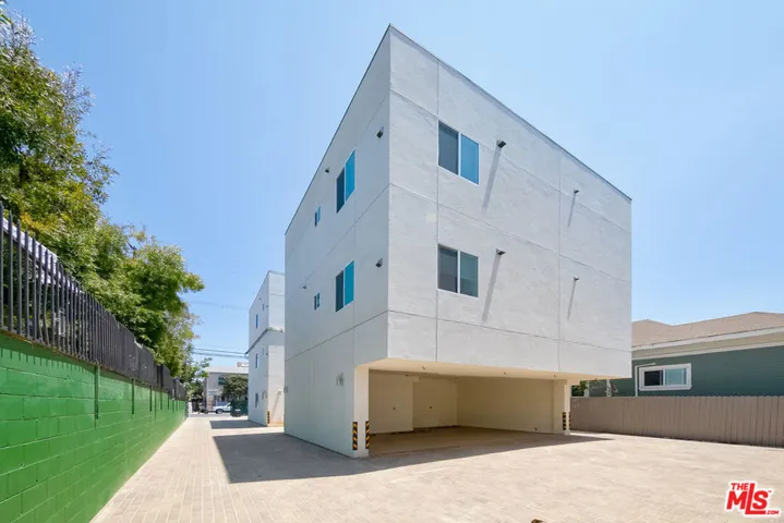 233 N Chicago Street, Los Angeles, California 90033