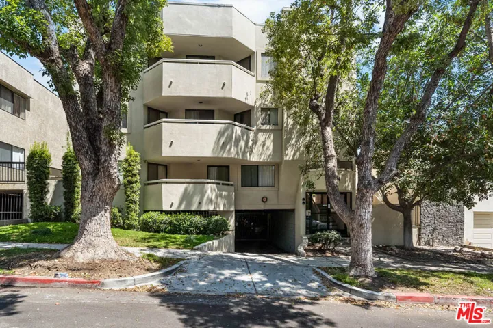 554 E San Jose Avenue 203, Burbank, California 91501
