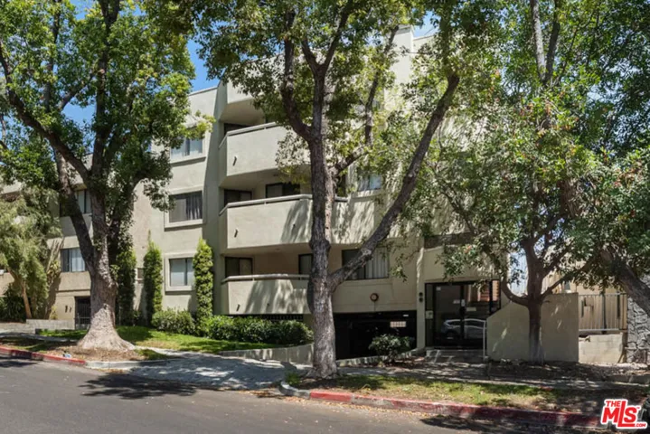 554 E San Jose Avenue 203, Burbank, California 91501