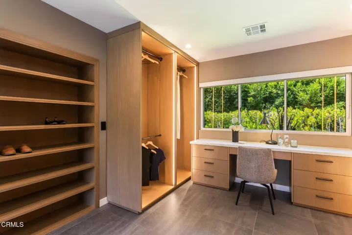 3446CaribethDr-79