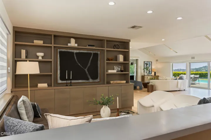 3446CaribethDr-41