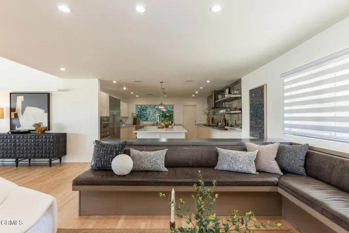3446CaribethDr-44