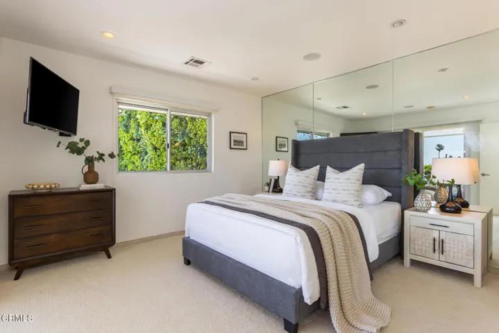 3446CaribethDr-106