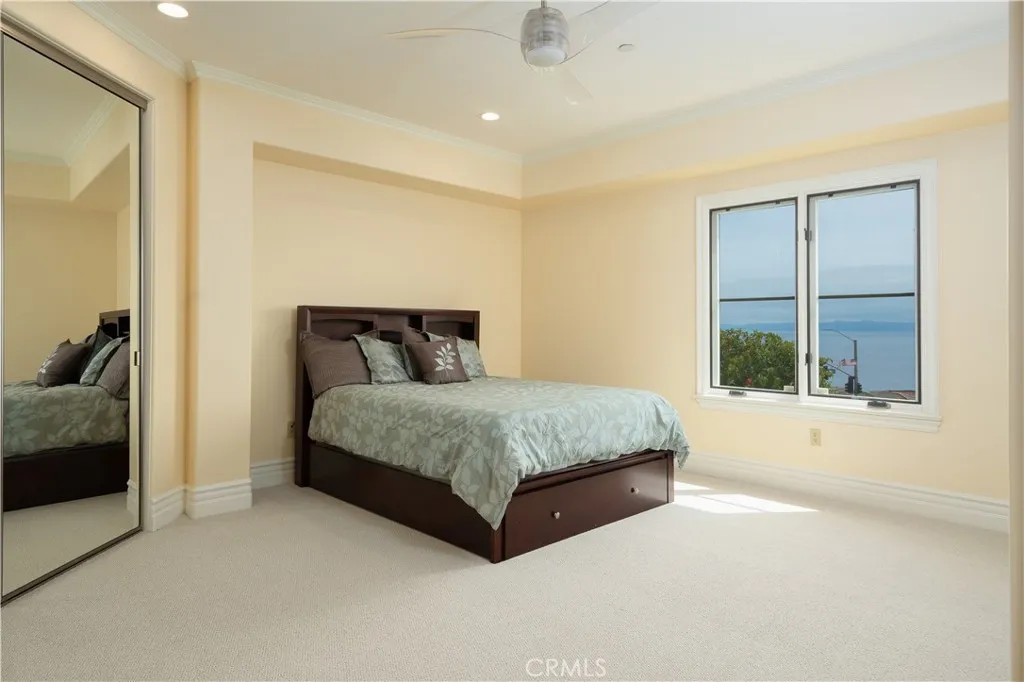 Every bedroom has ocean view.