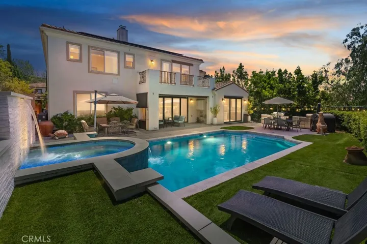 Resort Style pool & Spa