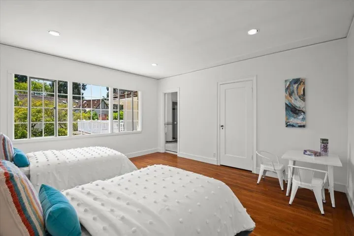 1408 Edgewood Drive, Palo Alto, California 94301