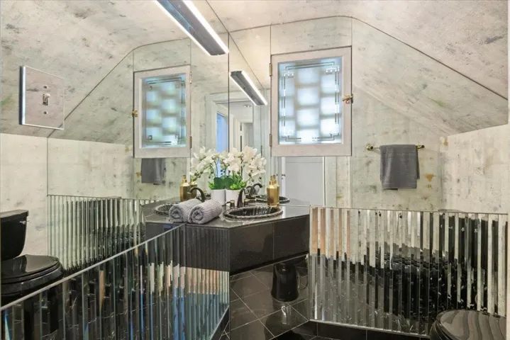1408 Edgewood Drive, Palo Alto, California 94301