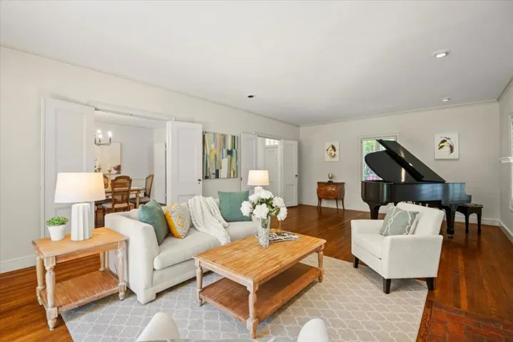 1408 Edgewood Drive, Palo Alto, California 94301