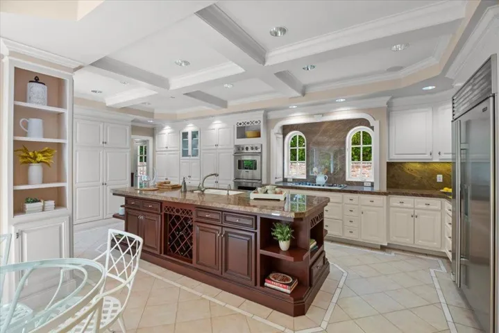 1408 Edgewood Drive, Palo Alto, California 94301