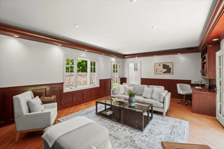 1408 Edgewood Drive, Palo Alto, California 94301