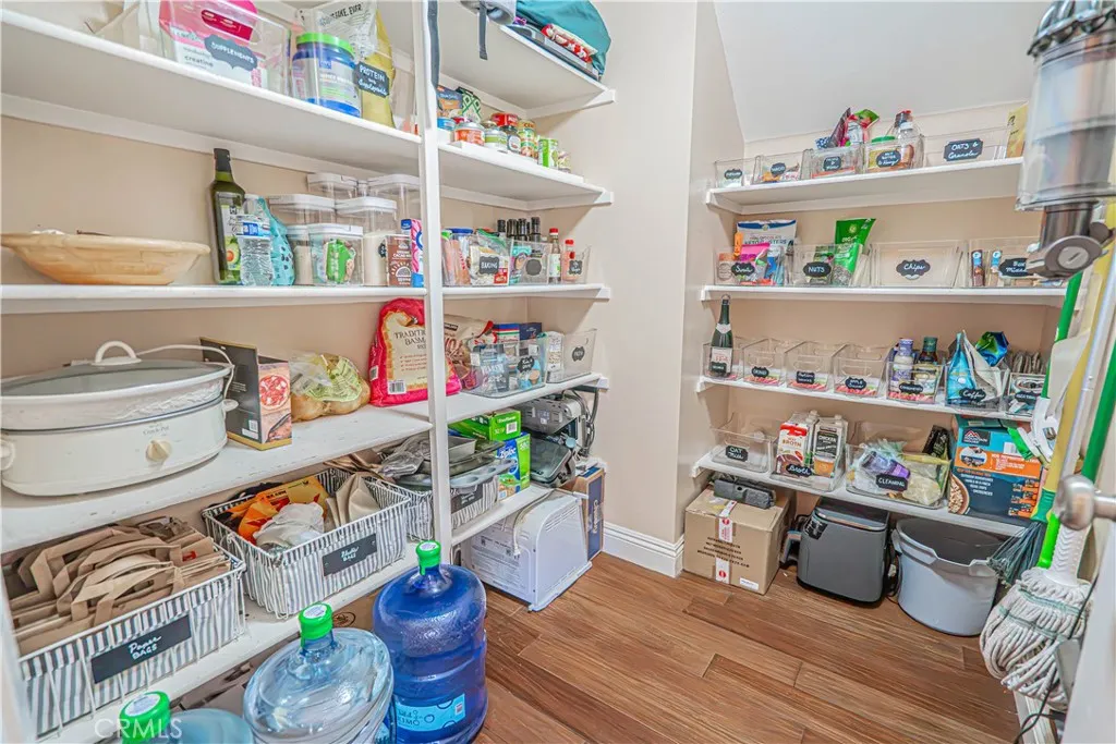 Walk In Pantry