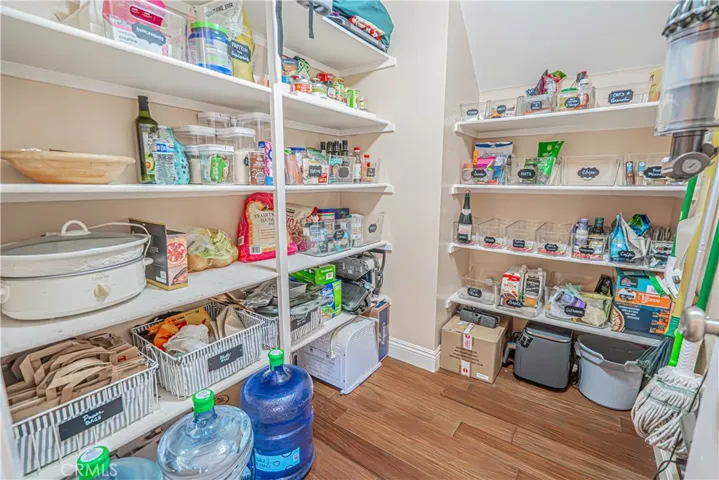 Walk In Pantry