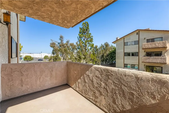 12300 Montecito Road 25, Seal Beach, California 90740