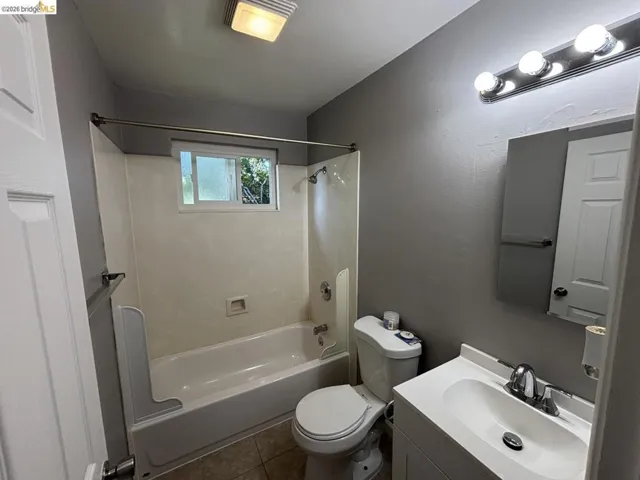 20 E 16th St, Antioch, California 94509