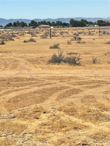 0 Nanticoke Road, Apple Valley, California 92307