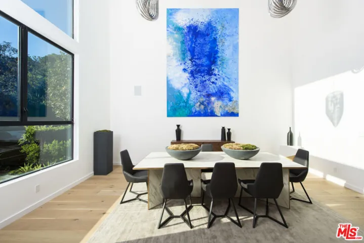 1378 N Doheny Drive, Los Angeles, California 90069
