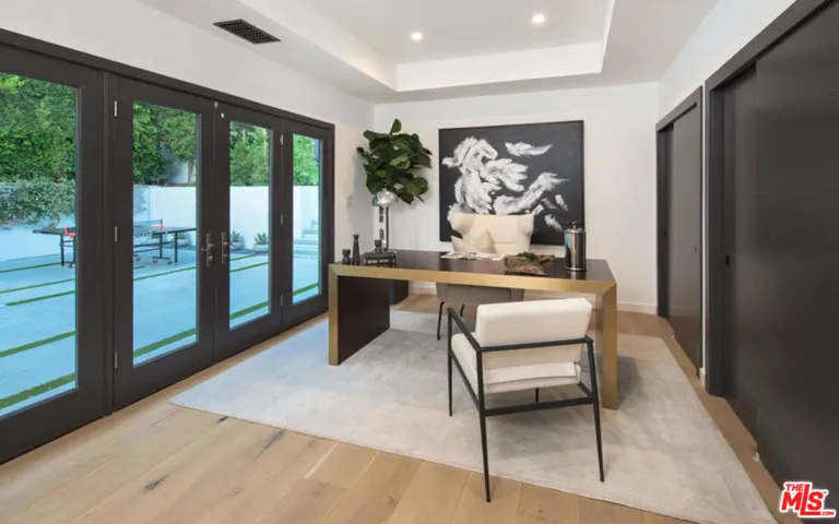1378 N Doheny Drive, Los Angeles, California 90069