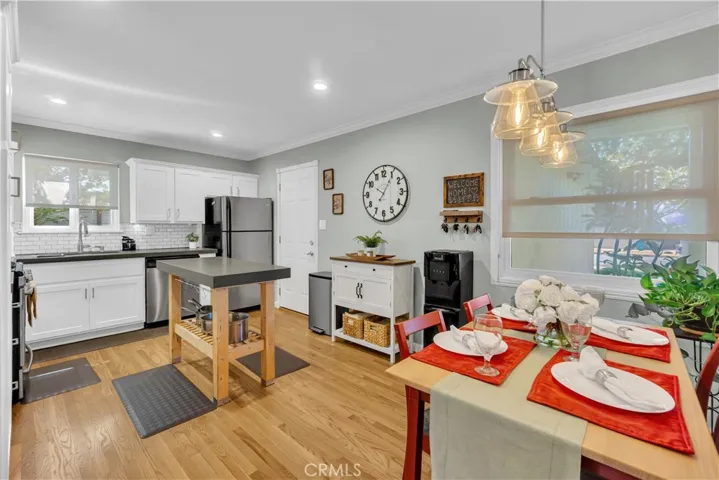 2415 E Oakmont, Orange, California 92867