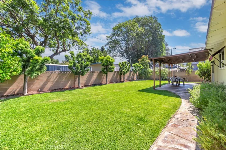 2415 E Oakmont, Orange, California 92867