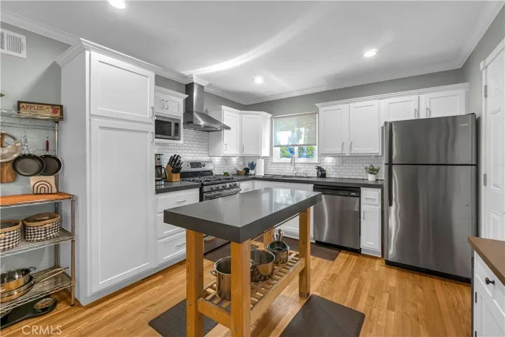 2415 E Oakmont, Orange, California 92867