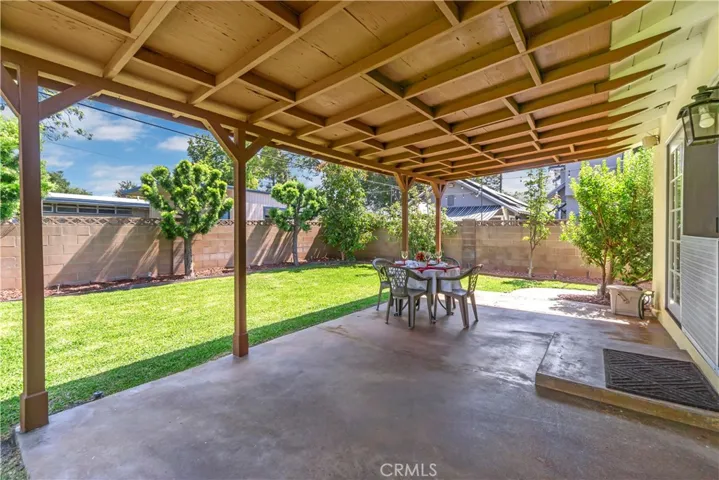 2415 E Oakmont, Orange, California 92867