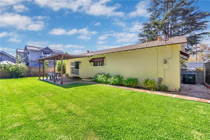 2415 E Oakmont, Orange, California 92867