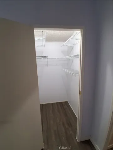 Walk in closet