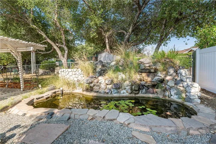 543 Ranch Lane, Glendora, California 91741