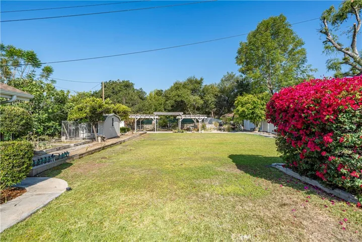 543 Ranch Lane, Glendora, California 91741