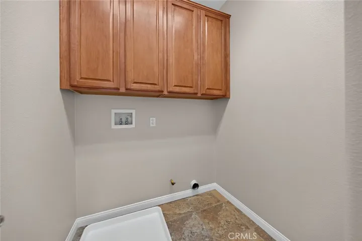 6043 Blossom Place, Rancho Cucamonga, California 91739