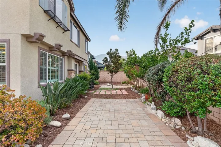 6043 Blossom Place, Rancho Cucamonga, California 91739