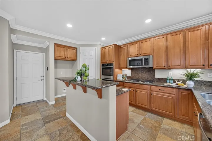 6043 Blossom Place, Rancho Cucamonga, California 91739