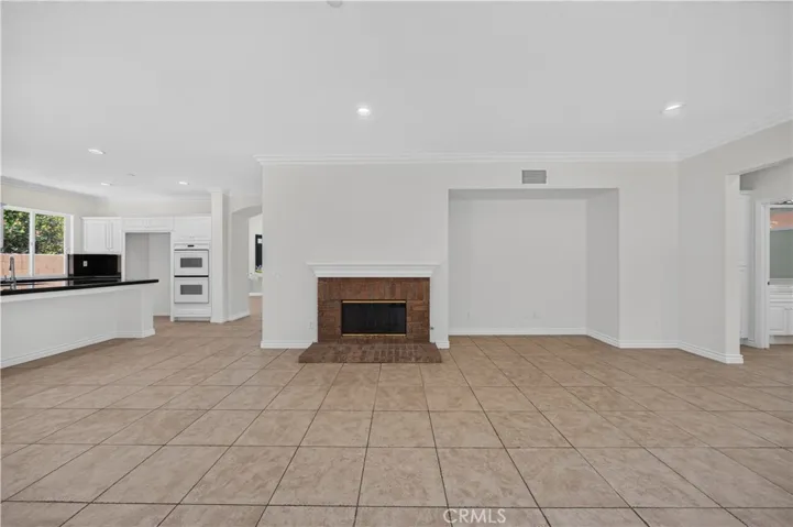 17 Turning Leaf Way, Azusa, California 91702