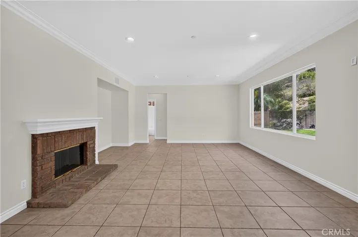 17 Turning Leaf Way, Azusa, California 91702