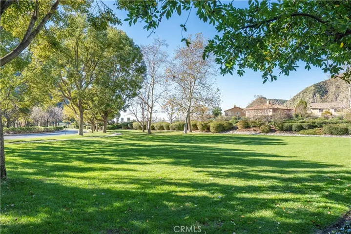 17 Turning Leaf Way, Azusa, California 91702