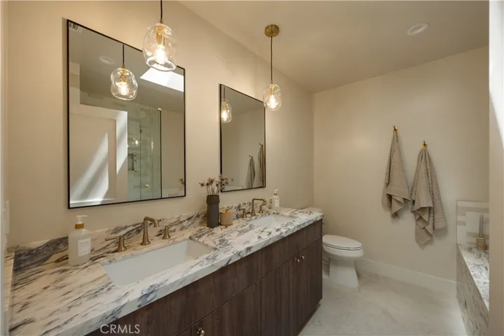 13943 Margate, Sherman Oaks, California 91401